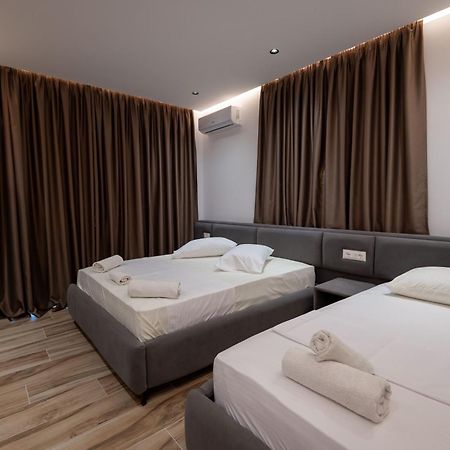 Rest Hour Hotel Ksamil Exterior foto